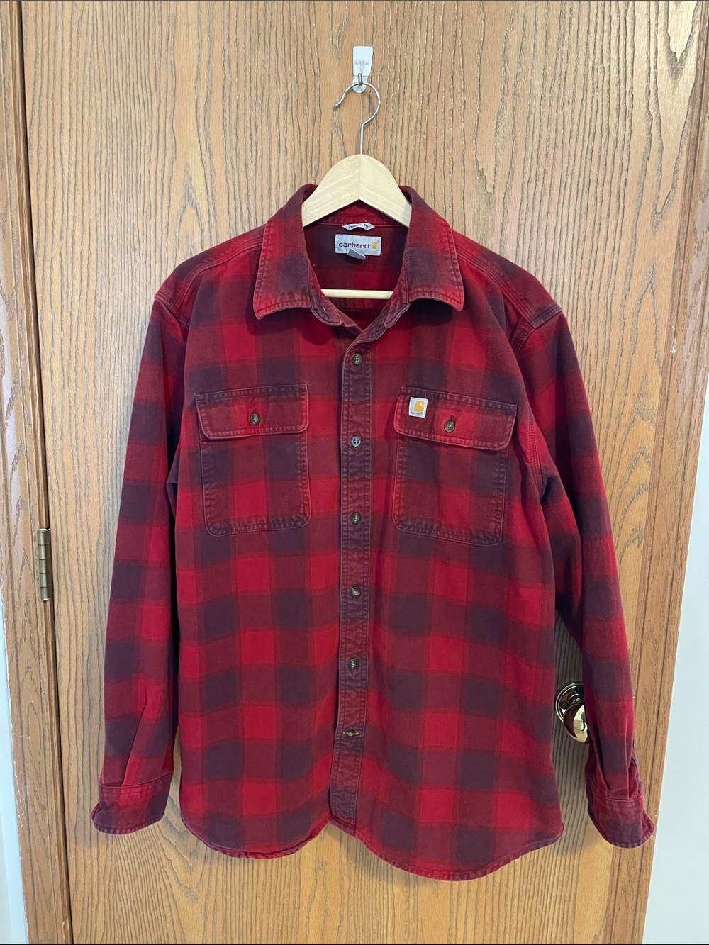 Carhartt Men’s Red and Black Buffalo Plaid Button-Down 100% Cotton Flannel Shirt